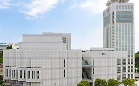 โรงแรมเมอร์เคียว โยโคซึคะ